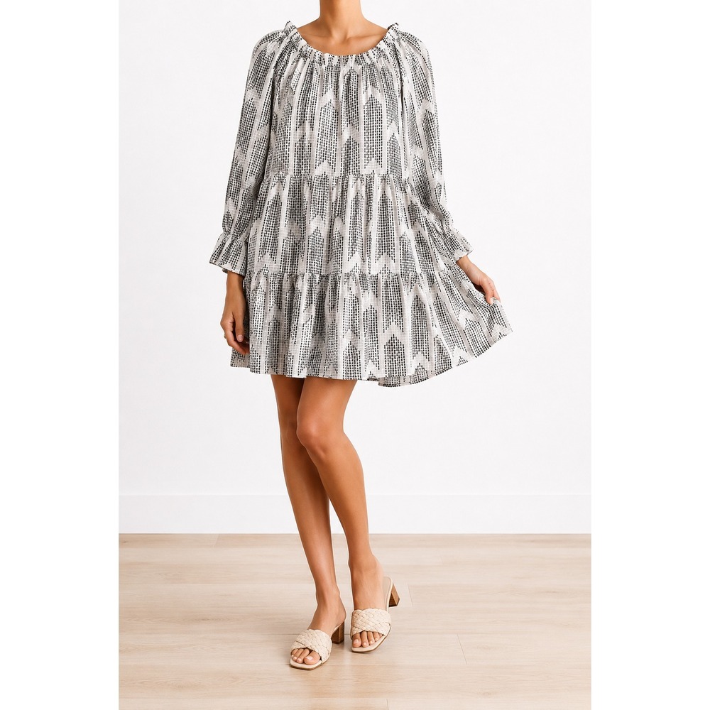 Women's Gray Geometric Print Smocked Neck Tiered Dress Size‎ (S)